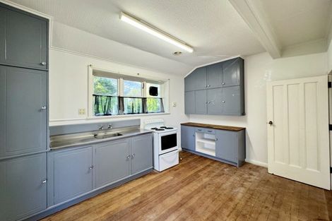 Photo of property in 39 Park Road, West End, Palmerston North, 4412