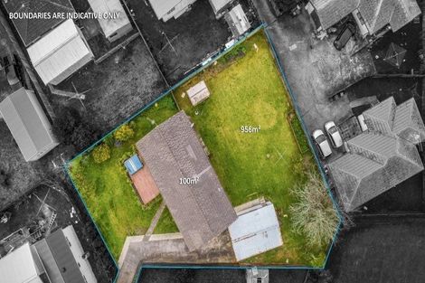 Photo of property in 32 Gambare Place, Wattle Downs, Auckland, 2103