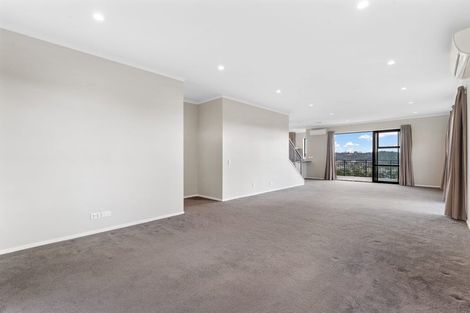 Photo of property in 11 Mauku Lane, Greenhithe, Auckland, 0632