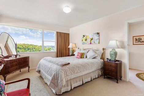 Photo of property in 32 Alton Avenue, Hillcrest, Auckland, 0627