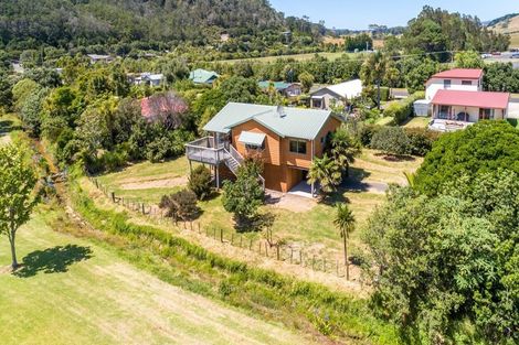 Photo of property in 25 Pa Road, Hahei, Whitianga, 3591