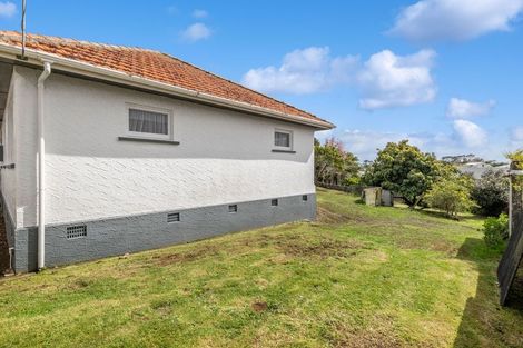 Photo of property in 299b Carrington Street, Vogeltown, New Plymouth, 4310