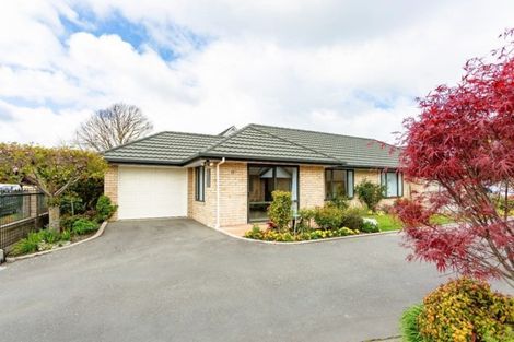 Photo of property in 88 Main South Road, Green Island, Dunedin, 9018