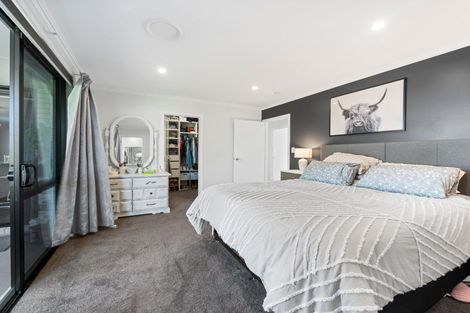 Photo of property in 82 Puhirake Crescent, Pyes Pa, Tauranga, 3112