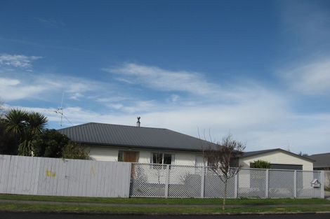 Photo of property in 20 Raleigh Avenue, Fairview Downs, Hamilton, 3214