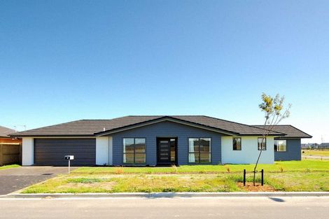 Photo of property in 2 Emma Street, Marshland, Christchurch, 8083