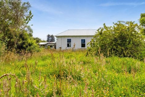 Photo of property in 16 Albany Street, Patea, 4520