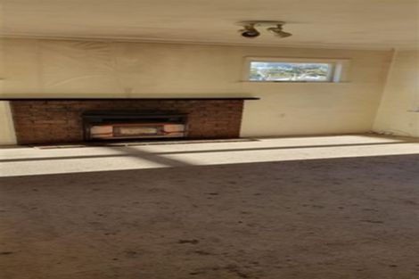 Photo of property in 4 Matai Street, Tokomaru, Palmerston North, 4474