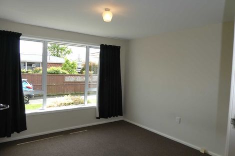 Photo of property in 2/271 Avonhead Road, Avonhead, Christchurch, 8042