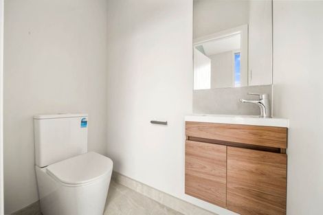 Photo of property in 10c Clensmore Place, Torbay, Auckland, 0630