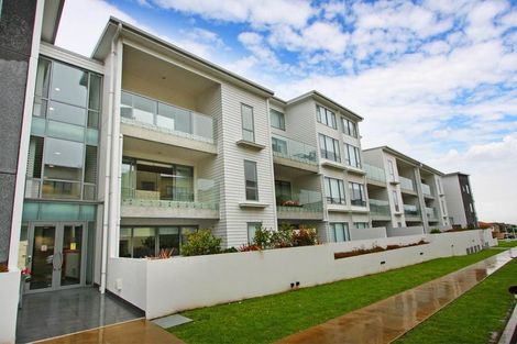 Photo of property in 7/136g Stancombe Road, Flat Bush, Auckland, 2016