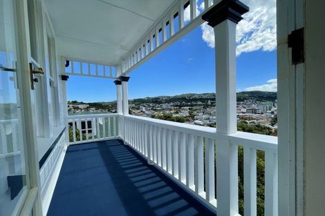 Photo of property in 21 Austin Street, Mount Victoria, Wellington, 6011