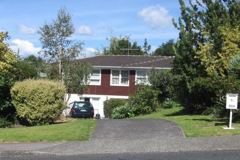 Photo of property in 51 Marlborough Avenue, Glenfield, Auckland, 0629