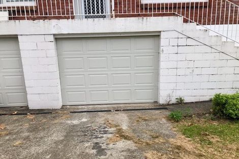 Photo of property in 2/216 Beach Road, Campbells Bay, Auckland, 0630