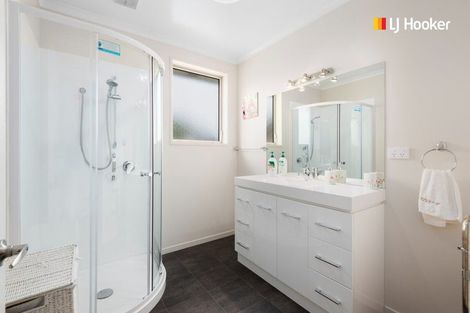 Photo of property in 7b King Street, Mosgiel, 9024