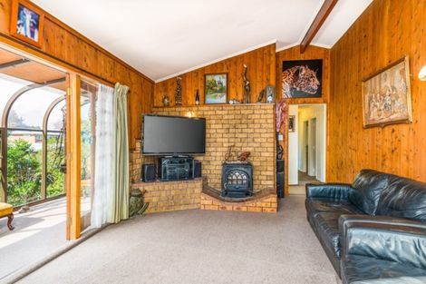 Photo of property in 8 Hartley Terrace, Massey, Auckland, 0614