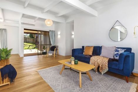 Photo of property in 2 Rainbow Court, Raumati South, Paraparaumu, 5032