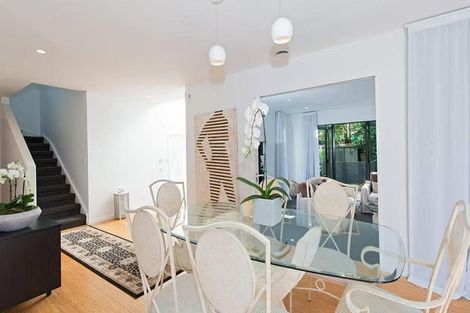 Photo of property in 2/28 Hart Road, Hauraki, Auckland, 0622