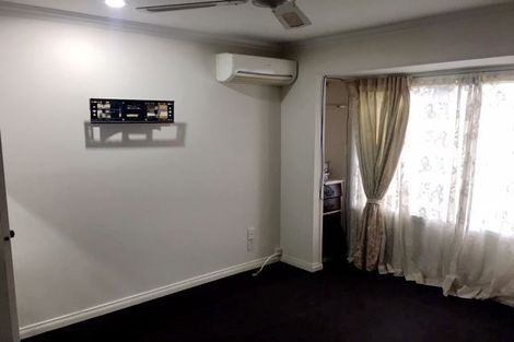 Photo of property in 641 Te Atatu Road, Te Atatu Peninsula, Auckland, 0610