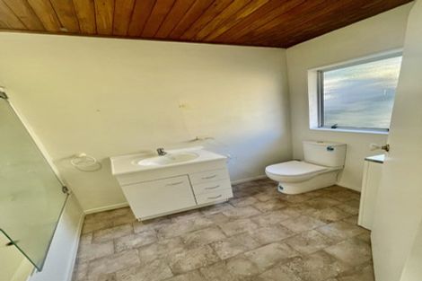 Photo of property in 2/236 Helston Road, Paparangi, Wellington, 6037