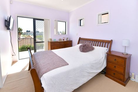 Photo of property in 10 Quarter Deck Lane, Gulf Harbour, Whangaparaoa, 0930