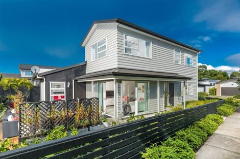 Photo of property in 7 Waiarohia Place, Hobsonville, Auckland, 0616