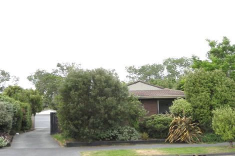 Photo of property in 70 Anglesea Avenue, Parklands, Christchurch, 8083