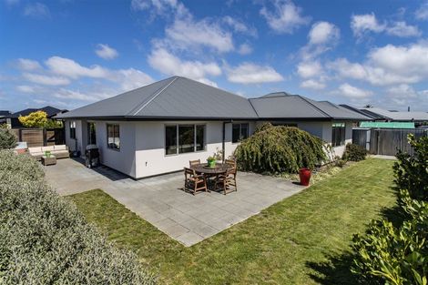 Photo of property in 6 Beachvale Drive, Kaiapoi, 7630
