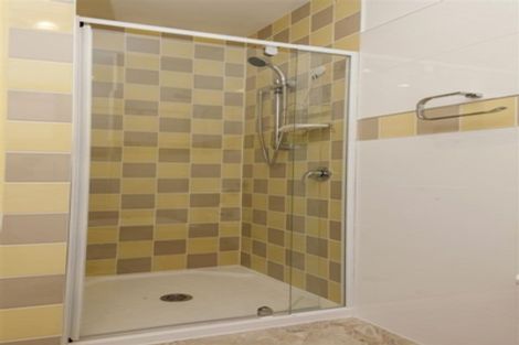 Photo of property in 2/80 Bishop Street, St Albans, Christchurch, 8014