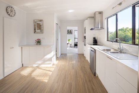 Photo of property in 8 Deborah Place, Dinsdale, Hamilton, 3204