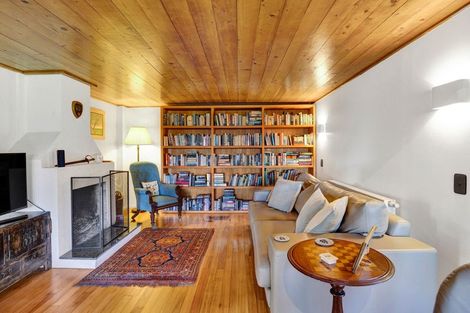 Photo of property in 215 Cowling Road, Hurdon, New Plymouth, 4371