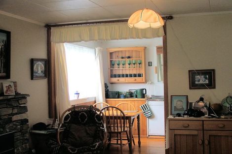 Photo of property in 19 Sutherland Road, Omarama, 9412