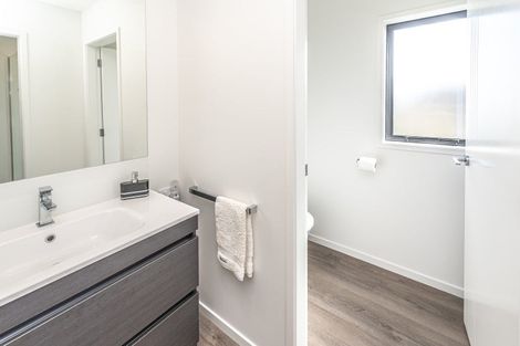 Photo of property in 37 Tirimoana Place, Otamatea, Whanganui, 4501