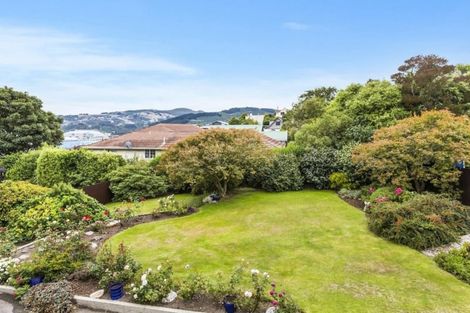 Photo of property in 16 Cornwall Street, Vauxhall, Dunedin, 9013