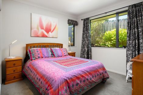 Photo of property in 14 Bell Bird Rise, Picton, 7220