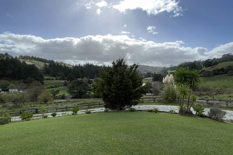 Photo of property in 10 Hungry Creek Road, Puhoi, Warkworth, 0983