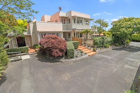 Photo of property in 131 Lake Crescent, Hamilton Lake, Hamilton, 3204