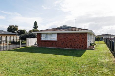 Photo of property in 48a Livingstone Avenue, Nawton, Hamilton, 3200