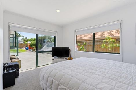 Photo of property in 72 Palm Beach Boulevard, Papamoa Beach, Papamoa, 3118