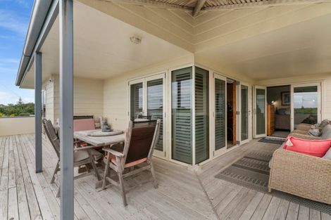 Photo of property in 630 Papamoa Beach Road, Papamoa Beach, Papamoa, 3118