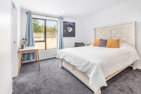 Photo of property in 12 Teiaroa Street, Waikanae, 5036