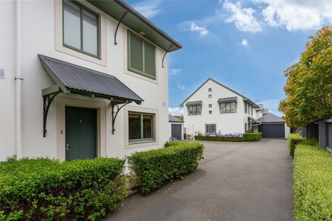 Photo of property in 3/36 Champion Street, Edgeware, Christchurch, 8013