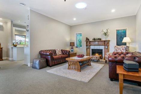 Photo of property in 30 Sheridan Crescent, Leamington, Cambridge, 3432