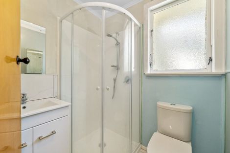 Photo of property in 152 Te Rangitautahanga Road, Turangi, 3334