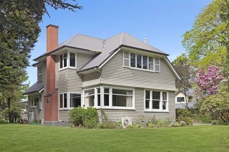 Photo of property in 152 North Parade, Richmond, Christchurch, 8013