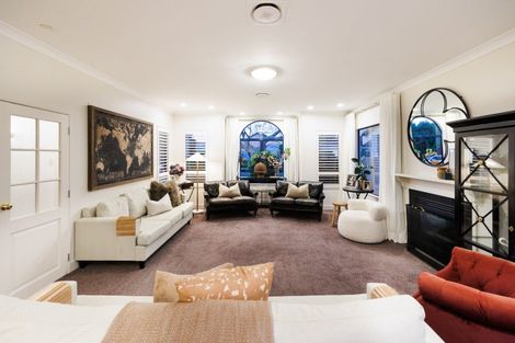 Photo of property in 2 Balmoral Drive, Terrace End, Palmerston North, 4410