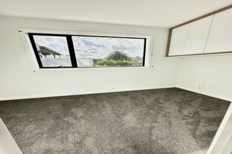 Photo of property in 50c Beulah Avenue, Rothesay Bay, Auckland, 0630