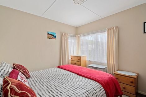 Photo of property in 129 Emano Street, Toi Toi, Nelson, 7010
