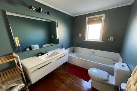 Photo of property in 24 Amaru Road, One Tree Hill, Auckland, 1061