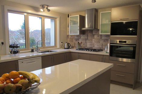 Photo of property in 3a Aronui Road, Bridge Hill, Alexandra, 9320